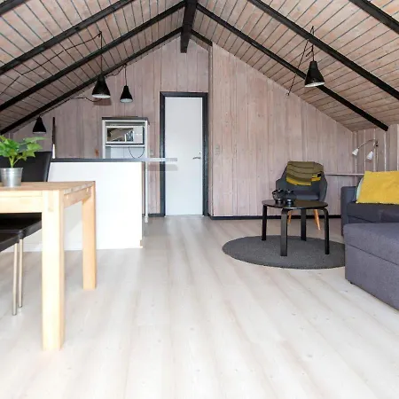 Cozy Dune Retreat-by Traum Havrvig