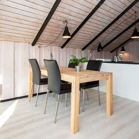 Cozy Dune Retreat-by Traum Feriehus *